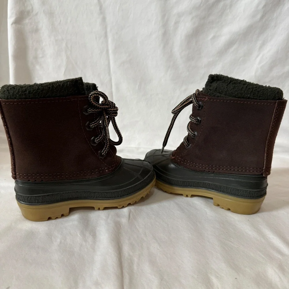 Kamik Kids Winter Snow Boots Brown Waterproof Duck Boots Size 8 Made in Canada